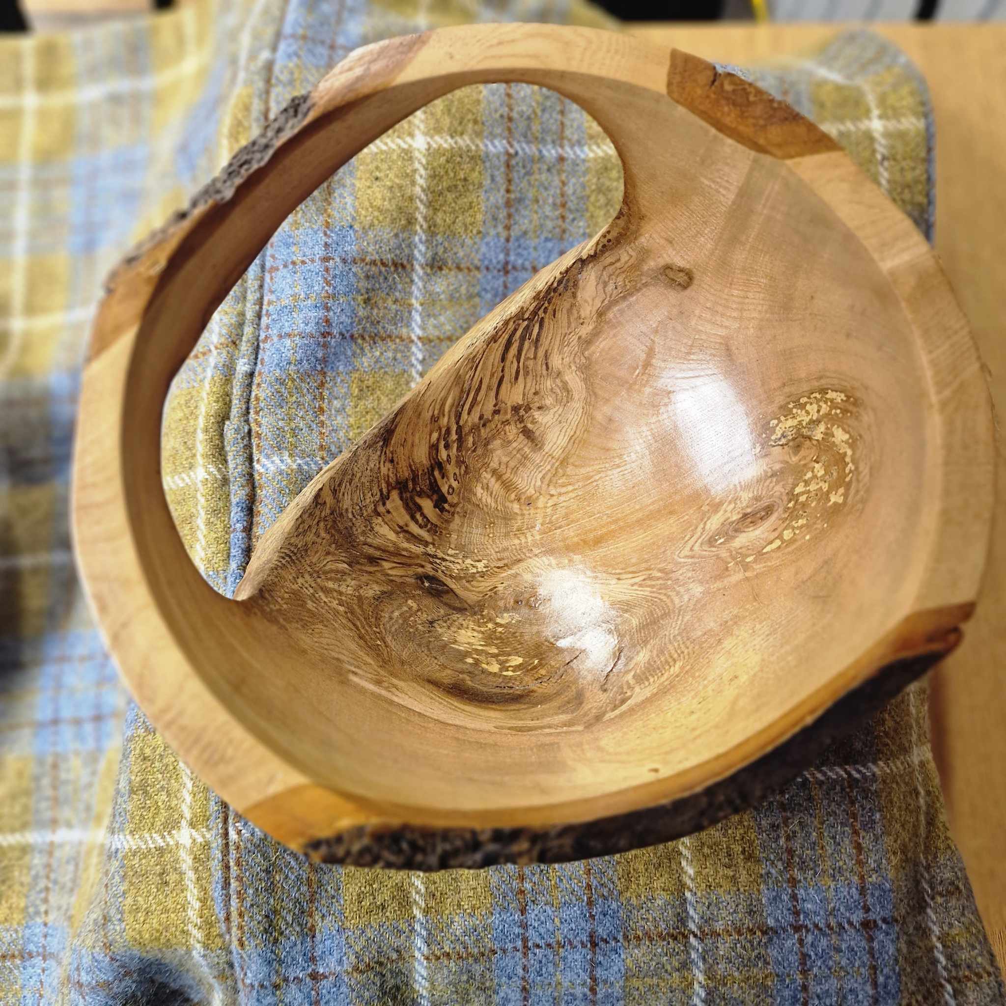 Bowl 13